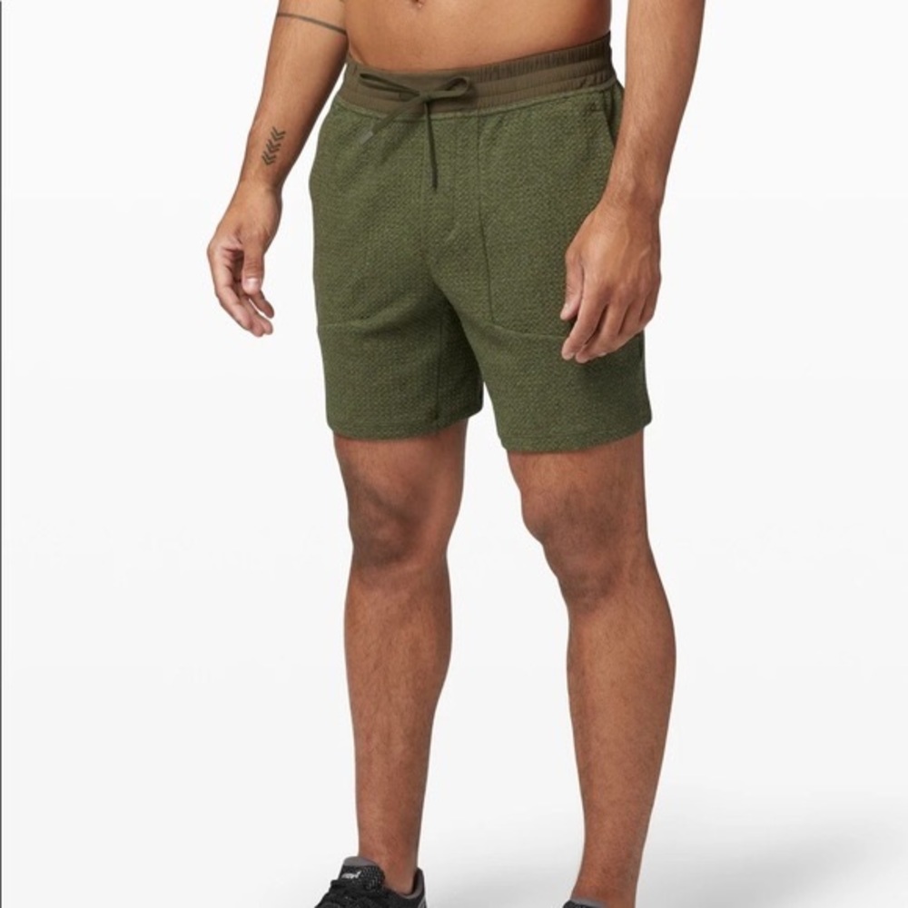 lululemon Men’s At Ease Shorts 7” Olive Green